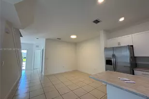 613 NE 208th Terrace, Miami, FL 33179 - Photo 5