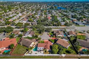 8920 NW 15th St, Pembroke Pines, FL 33024 - Photo 57