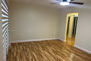 10022 NW 41st St, Doral, FL 33178 - Photo 7