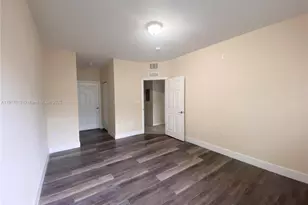 8740 NW 97th Ave, Doral, FL 33178 - Photo 13