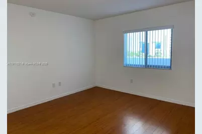 36 NW 6th Ave #808, Miami, FL 33128 - Photo 9