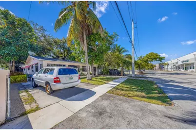 760-762 NE 131 St, North Miami, FL 33161 - Photo 7