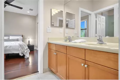 14896 SW 38th St, Davie, FL 33331 - Photo 29