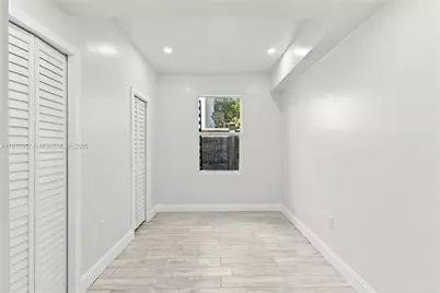 305 NW 58th St, Miami, FL 33127 - Photo 19