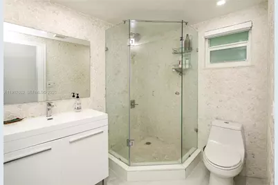 1360 SW 16th St, Miami, FL 33145 - Photo 31