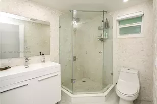 1360 SW 16th St, Miami, FL 33145 - Photo 31