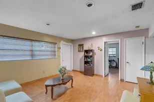 2029 NW 5th St, Miami, FL 33125 - Photo 5