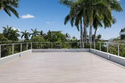 1379 N Venetian Way, Miami, FL 33139 - Photo 47
