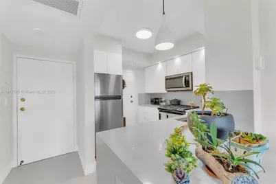 700 Biltmore Way #505, Coral Gables, FL 33134 - Photo 9