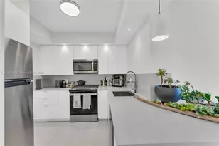 700 Biltmore Way, Coral Gables, FL 33134 - Photo 7