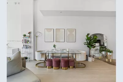 253 NE 2nd St #229, Miami, FL 33132 - Photo 3