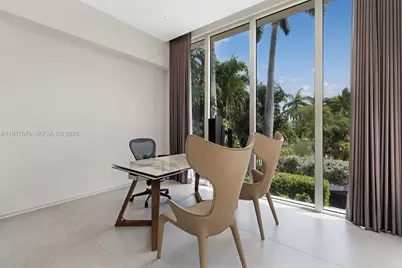 1379 N Venetian Way, Miami, FL 33139 - Photo 35