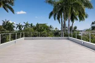 1379 N Venetian Way, Miami, FL 33139 - Photo 47