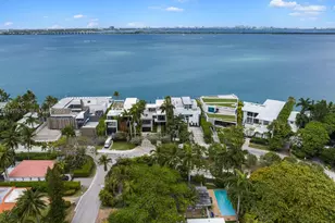 1379 N Venetian Way, Miami, FL 33139 - Photo 55
