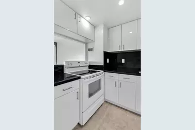 880 NE 69th St #10R, Miami, FL 33138 - Photo 27