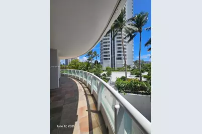 21050 Point Pl #501, Aventura, FL 33180 - Photo 21