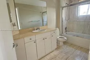 21050 Point Pl, Aventura, FL 33180 - Photo 17