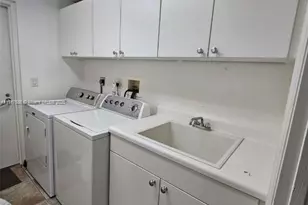 21050 Point Pl, Aventura, FL 33180 - Photo 7