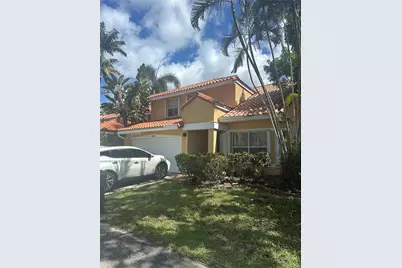 3195 N 36th Ave, Hollywood, FL 33021 - Photo 9