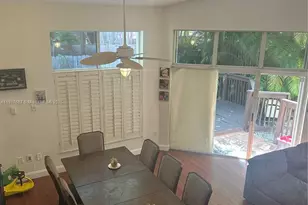3195 N 36th Ave, Hollywood, FL 33021 - Photo 15