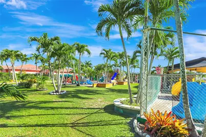 20455 SW 154th Ave, Miami, FL 33187 - Photo 75