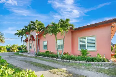 20455 SW 154th Ave, Miami, FL 33187 - Photo 7