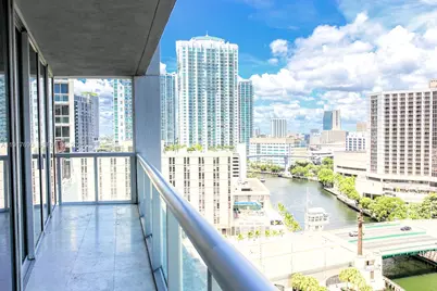 475 Brickell Ave #1615, Miami, FL 33131 - Photo 5