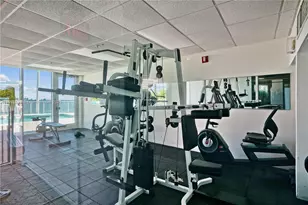 2000 Bay Dr, Miami Beach, FL 33141 - Photo 25