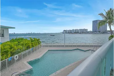 2000 Bay Dr #205, Miami Beach, FL 33141 - Photo 21