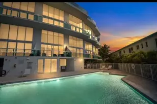 2000 Bay Dr, Miami Beach, FL 33141 - Photo 9