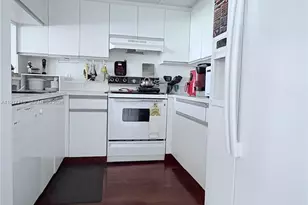 1300 SW 125th Ave, Pembroke Pines, FL 33027 - Photo 13