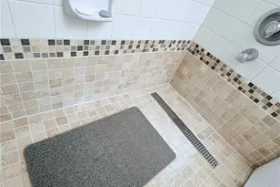 1300 SW 125th Ave, Pembroke Pines, FL 33027 - Photo 9