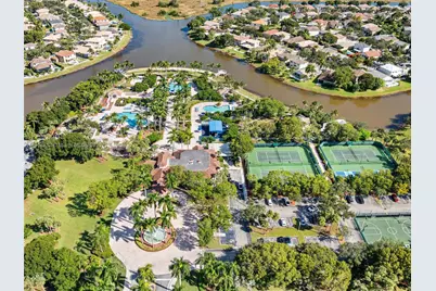 733 NW 170th Ter, Pembroke Pines, FL 33028 - Photo 23