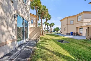 733 NW 170th Terrace, Pembroke Pines, FL 33028 - Photo 19