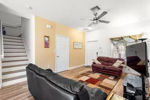 733 NW 170th Terrace, Pembroke Pines, FL 33028 - Photo 5