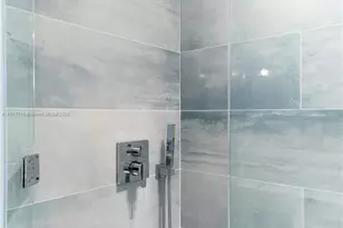 1100 West Ave, Miami Beach, FL 33139 - Photo 23