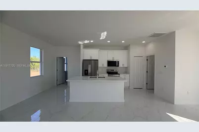 4118 4th St SW, Lehigh Acres, FL 33976 - Photo 7