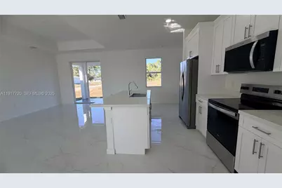 4118 4th St SW, Lehigh Acres, FL 33976 - Photo 9