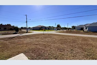 4118 4th St SW, Lehigh Acres, FL 33976 - Photo 35