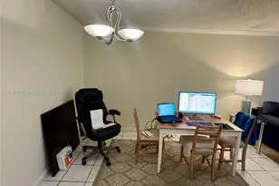 2401 Collins Ave, Miami Beach, FL 33140 - Photo 15