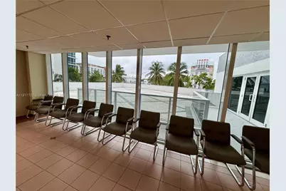 2401 Collins Ave #611, Miami Beach, FL 33140 - Photo 47