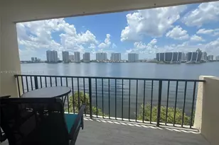 17878 N Bay Rd, Sunny Isles Beach, FL 33160 - Photo 15