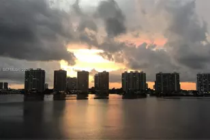 17878 N Bay Rd, Sunny Isles Beach, FL 33160 - Photo 45