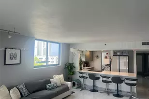17878 N Bay Rd, Sunny Isles Beach, FL 33160 - Photo 13
