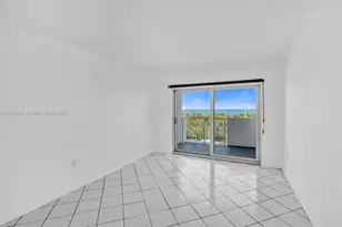 8000 Harding Ave, Miami Beach, FL 33141 - Photo 17
