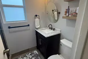 8123 Lagos De Campo Blvd, Tamarac, FL 33321 - Photo 27