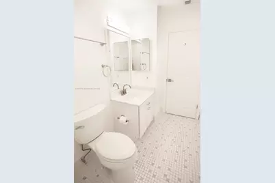 1998 NE 7th St #104, Deerfield Beach, FL 33441 - Photo 43