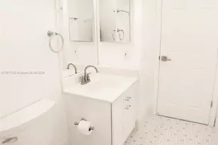 1998 NE 7th St, Deerfield Beach, FL 33441 - Photo 43