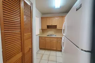 1008 NW 45th Ave, Miami, FL 33126 - Photo 7