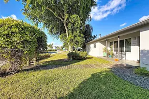 1031 N 16th Ave, Hollywood, FL 33020 - Photo 3